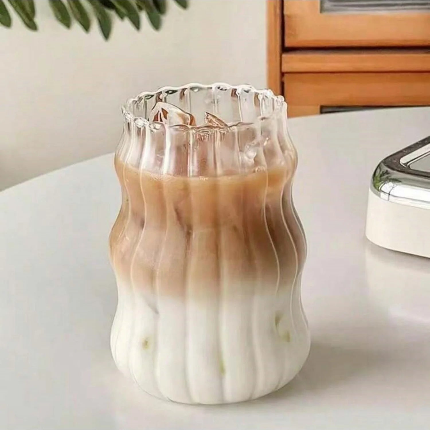 Set de 4 Vasos de Vidrio con Pajitas